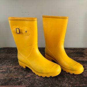 Evshine Yellow Rain Boots